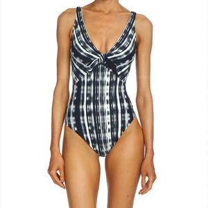 ROBIN PICCONE NEW
JANA PLUNGE ONE PIECE